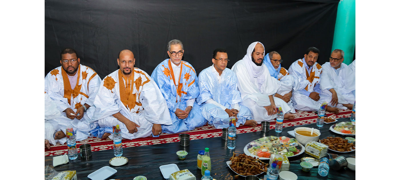 وزارة الشؤون الإسلامية تنظم إفطارًا جماعيًا بالتعاون مع هيئة العلماء الموريتانيين