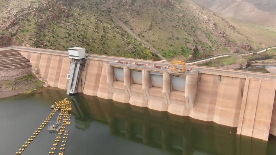 ارتفاع الموارد المائية بحقينة السدود يعزز التوقعات بانتعاش مختلف السلاسل الفلاحية