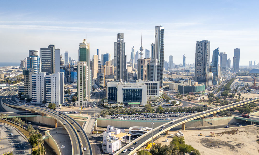 الأرصاد الجوية: طقس حار نهارا ومعتدل ليلا مع فرص للغبار والأمطار في عطلة نهاية الأسبوع