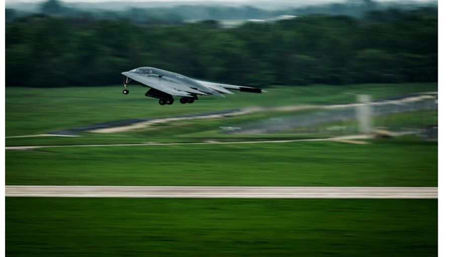 إكسيوس: احتمال اندلاع حرب بين الولايات المتحدة وإيران “قريبا جدا”