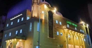 صلاة التراويح بمساجد مطروح بين التخفيف والتطويل.. "الفتح وعمرو بن العاص" يختمان القرآن الأكثر ازدحاما.. الجامع الكبير والغفران والتقوى يخففان.. "التنعيم والعوام والسنترال والروضة والفحل" أكثر تخفيفاً.