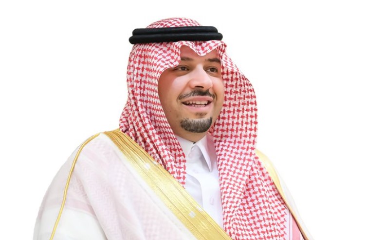 أمير الحدود الشمالية ينوّه بتبرع القيادة السخي لحملة "الجود منّا وفينا" عبر منصة جود الإسكان