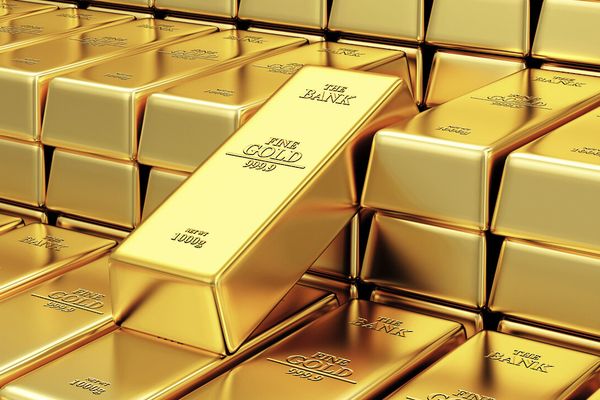انخفاض أسعار الذهب إلى أدنى مستوياتها في أكثر من أسبوع