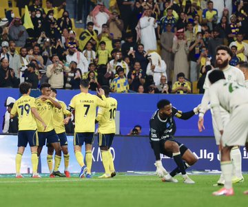 النصر يقسو على الحزم برباعية.. ويتصدر ” روشن”