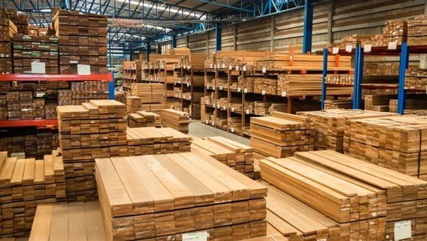 تعرف على أسعار الأخشاب ومستلزمات النجارة في الأسواق اليوم السبت