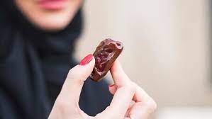 هل يجوز للزوجة صيام الست من شوال دون إذن زوجها؟