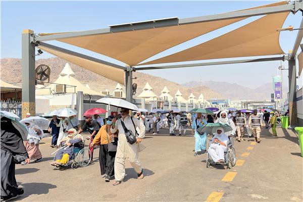 السياحة: متابعة ميدانية مستمرة للاطمئنان على حجاج السياحة بمشعر منى