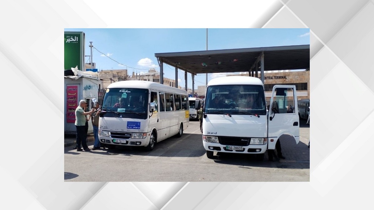 مواطنون: خط النقل المباشر بين مجمع عمان في إربد ومدينة الحسين الطبية خطوة نوعية