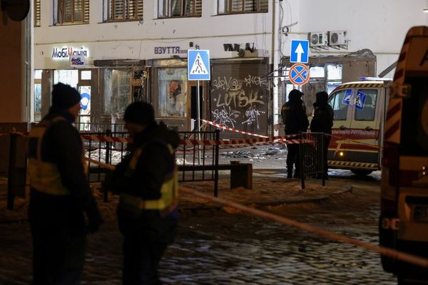 مقتل شرطية وإصابة آخرين في انفجارات بمدينة لفيف الأوكرانية