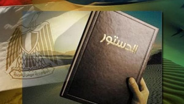 المطالبات بتعديل الدستور تثير الجدل.. عدلى حسين: “دستور 2014 نسخة مرممة من نموذج 2012.. وأطالب بإعداد وثيقة جديدة".. وصلاح فوزي يرد: "اتهامات غير دقيقة.. وكنت شاهدًا على التغيير"