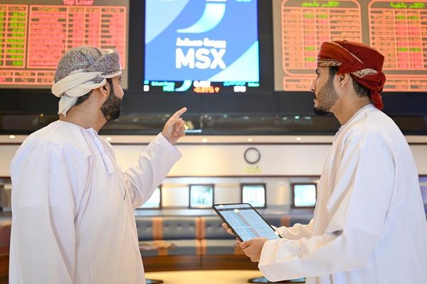 مؤشر بورصة مسقط يغلق منخفضًا بنسبة 0.11 بالمائة