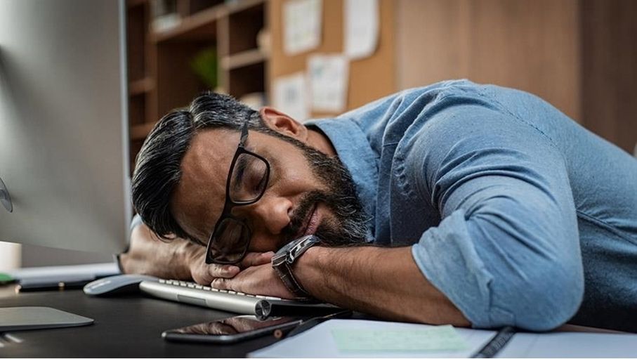 النوم في رمضان.. كيف تحافظ على طاقتك وتتجنب الإرهاق؟