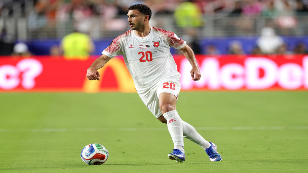 مهند ابو طه يفرض اسمه بين كبار نجوم العالم في استخلاص الكرات