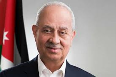الجغبير يثمن نهج الحكومة الداعم للصناعة ويشيد بقرار تثبيت أسعار غاز المصانع