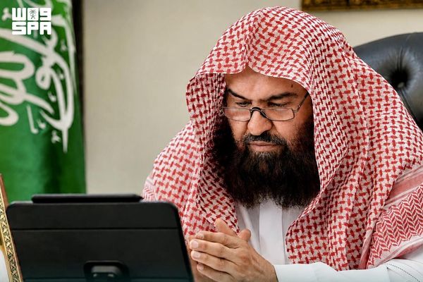 رئاسة الشؤون الدينية تعلن ترجمة خطبة يوم عرفة إلى 35 لغة عالمية وبثها عبر قنواتها الرقمية