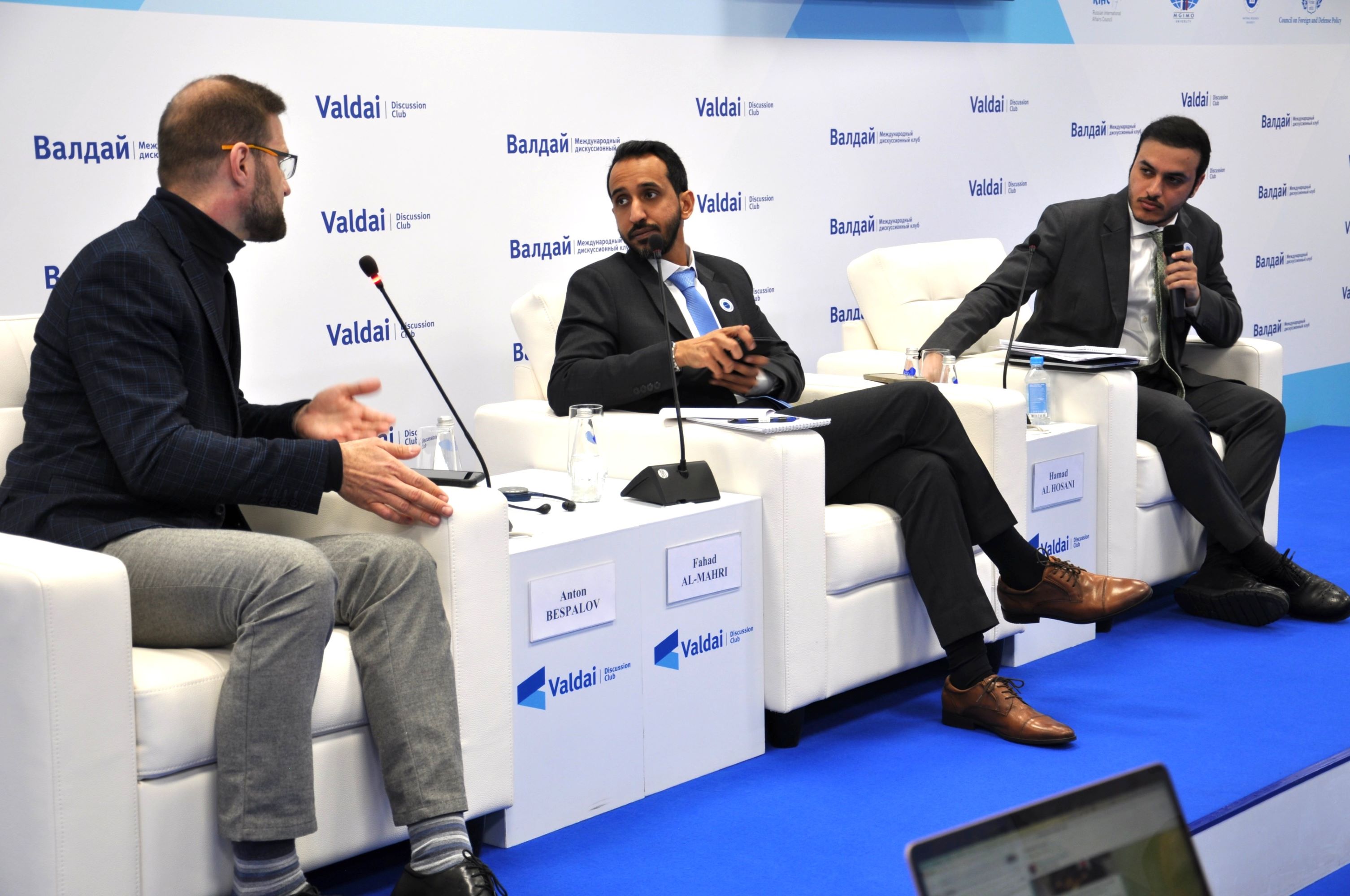 ضمن جلسة نقاشية على هامش جولته البحثية في موسكو.. «تريندز» يستعرض نتائج مؤشر نفوذ جماعة «الإخوان» في قمة «فالداي» الشرق الأوسط