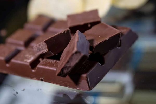 "الموت بالشوكولاتة".. هل يمكن لقطعة حلوى أن تنهي حياة الإنسان؟