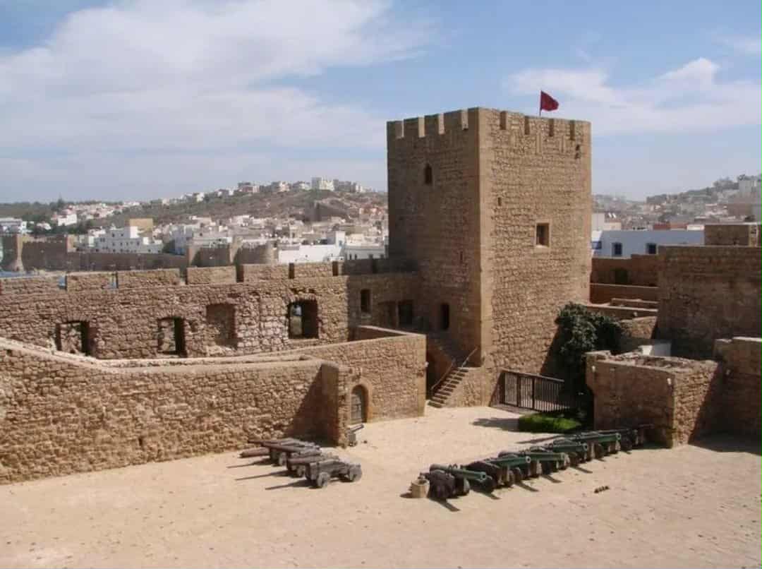 يعود تاريخها إلى أكثر من 500 سنة.. بنسعيد يكشف تفاصيل ترميم معلمة قصر البحر في آسفي
