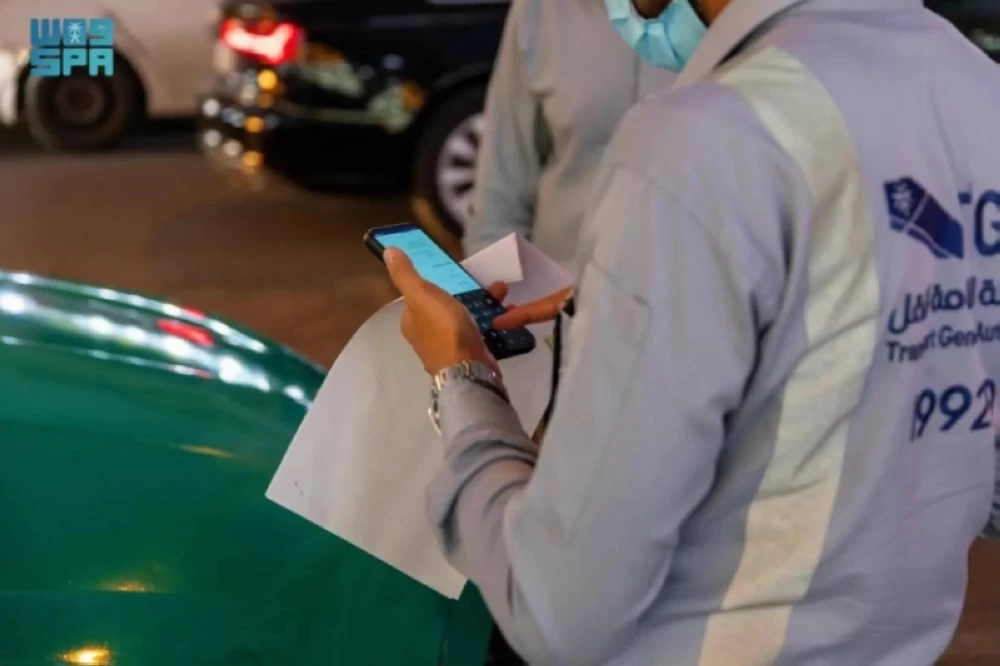 5 مخالفات في نقل الركاب تطيح بـ 854 سيارة.. مكة والمدينة في الصدارة