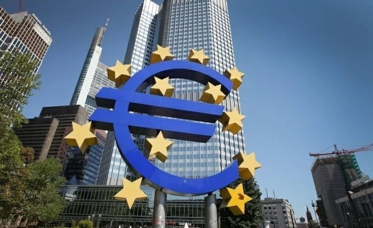 جيه بي مورجان: الأسهم الأوروبية لن تواكب نظيراتها الأمريكية و«الناشئة»