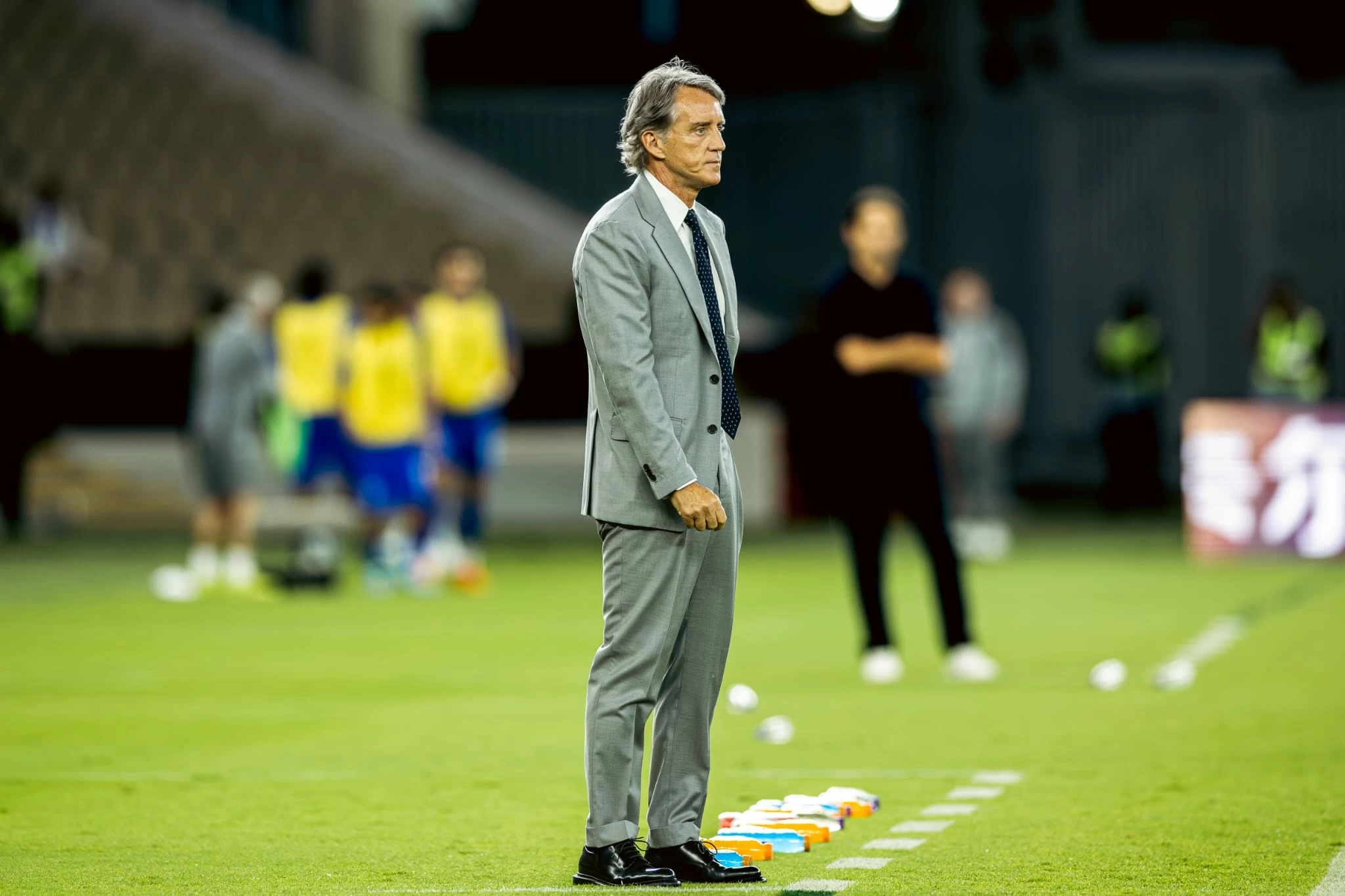 مانشيني: الهلال من أفضل أندية آسيا والتفوق عليه أمر صعب