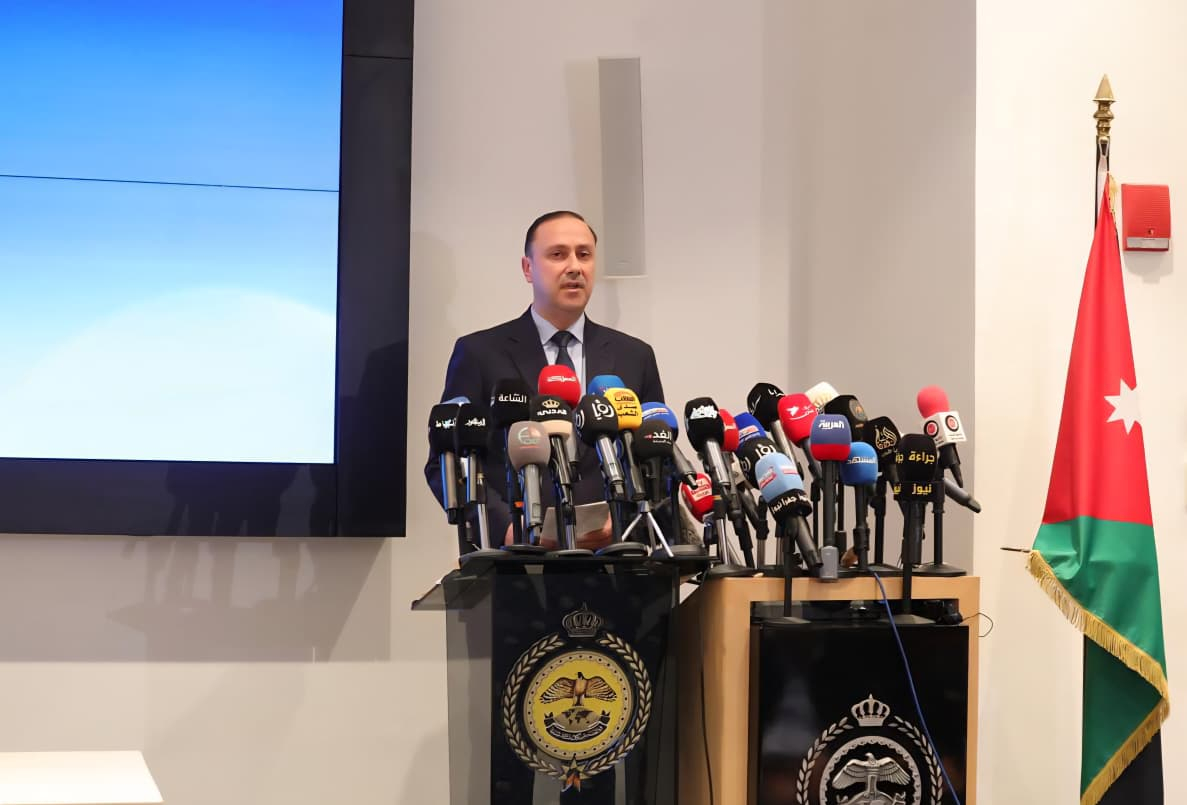 المومني: الأردن بقيادة الملك مواقفه ثابتة في حماية استقراره وعدم الانخراط في الصراعات