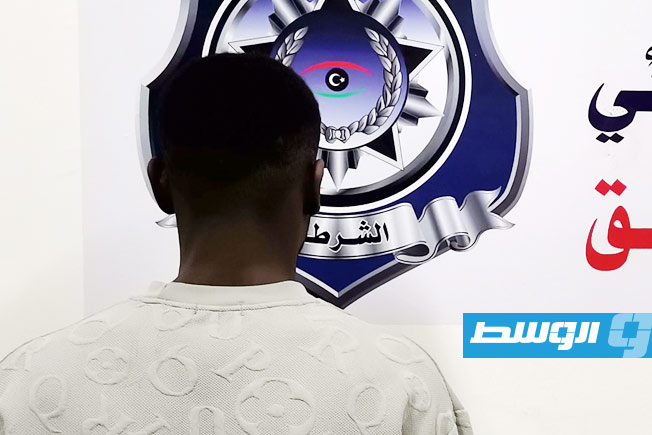 توقيف مطلوب في واقعة سرقة 103 آلاف دينار بصبراتة