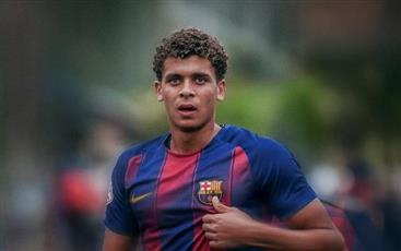 برشلونة يعلن تفعيل بند الشراء لضم المصري الشاب حمزة عبدالكريم
