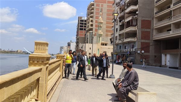 إقبال على الرحلات النيلية وممشى المنصورة السياحي احتفالا بشم النسيم (فيديو وصور)