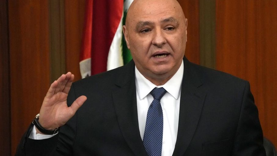 عون يدعو إلى خطاب وطني موحد يركز على وحدة اللبنانيين