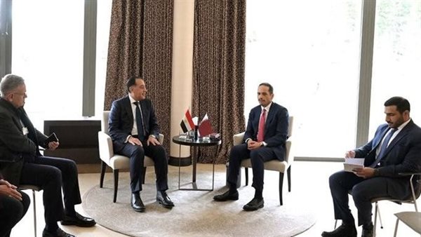 رئيس وزراء قطر الشيخ محمد بن عبد الرحمن يعزي مدبولي في وفاة والده