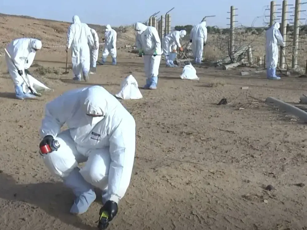 التفجيرات النووية الفرنسية: الجزائر ترفع التحدي بإطلاق أول عملية للتطهير الجزئي للإشعاعات