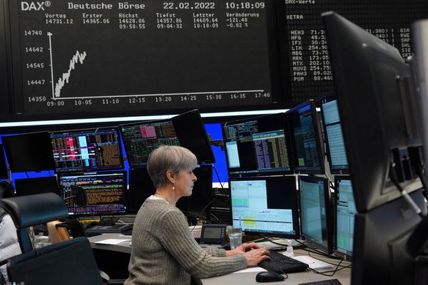 الأسهم الأوروبية تغلق على انخفاض