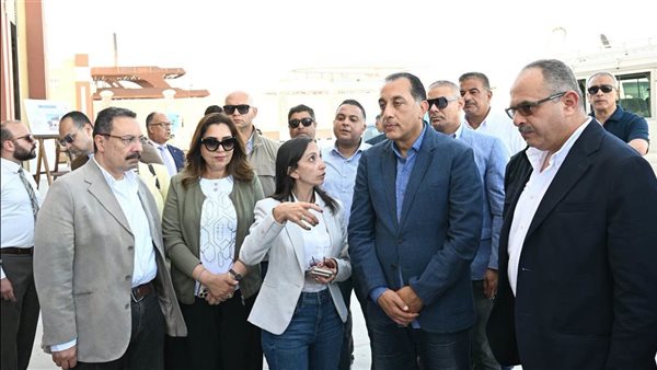 مدبولي يتفقد أعمال تطوير ميناء رشيد بتكلفة تصل لـ 600 مليون جنيه