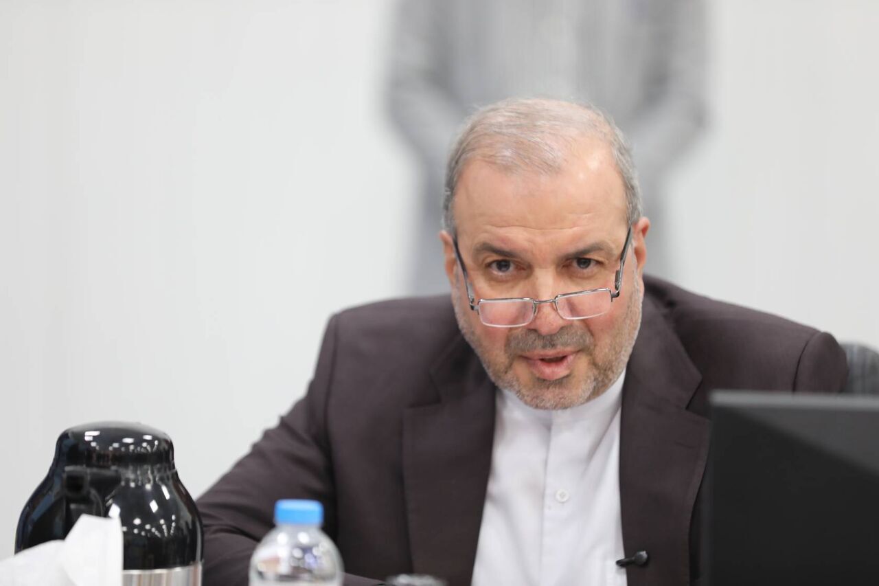 السفير الإيراني في بغداد: منفتحون على التفاوض مع واشنطن بحذر ويقظة