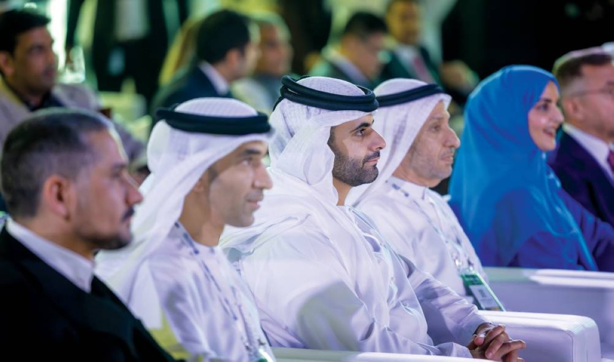 منصور بن محمد: التجارة الرقمية ركيزة التحول الاقتصادي للإمارات