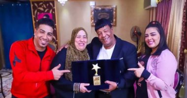 عبد الباسط حمودة فى عيد ميلاده: نفسى يصلحوا تاريخ ميلادى على ويكيبيديا