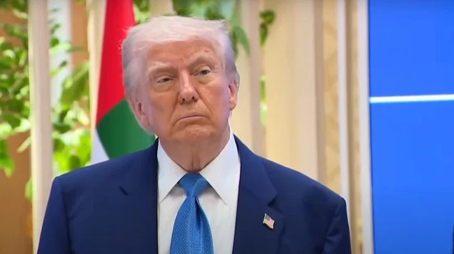 ترامب وستارمر أكدا في اتصال هاتفي التزامهما بدعم السلام والاستقرار في الشرق الأوسط