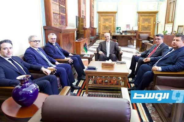 بولس يبحث مع عيسى وشكشك وسليمان مستجدات الأوضاع الاقتصادية والمالية في ليبيا