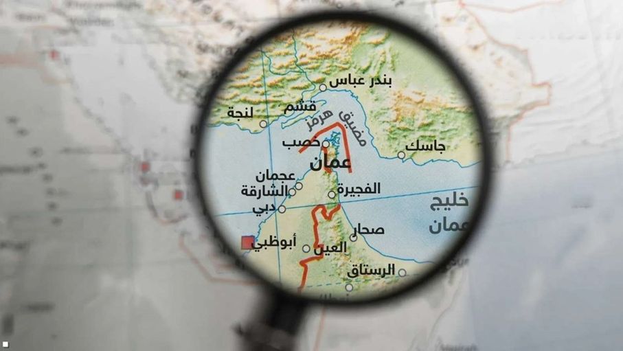 طهران: إيداع أول إيرادات رسوم عبور هرمز في البنك المركزي