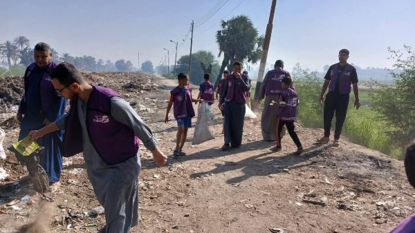أخبار قنا.. إطلاق مبادرة «شارك معانا ونضف ويانا» لرفع المخلفات وتجميل مداخل كوم الضبع.. مصرع شاب أسفل حائط منزل