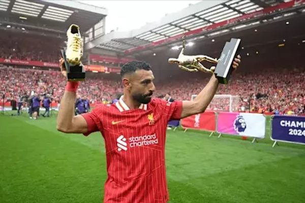 ناقد: محمد صلاح من أعظم نجوم كرة القدم بالدورى الإنجليزى على مدار تاريخه