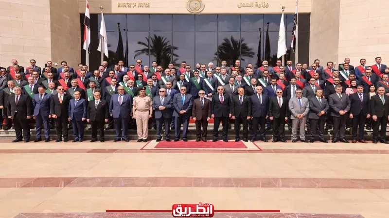 وزير العدل يكرم أوائل القضاة في دورة الملكية الفكرية بالتعاون مع ”الويبو”