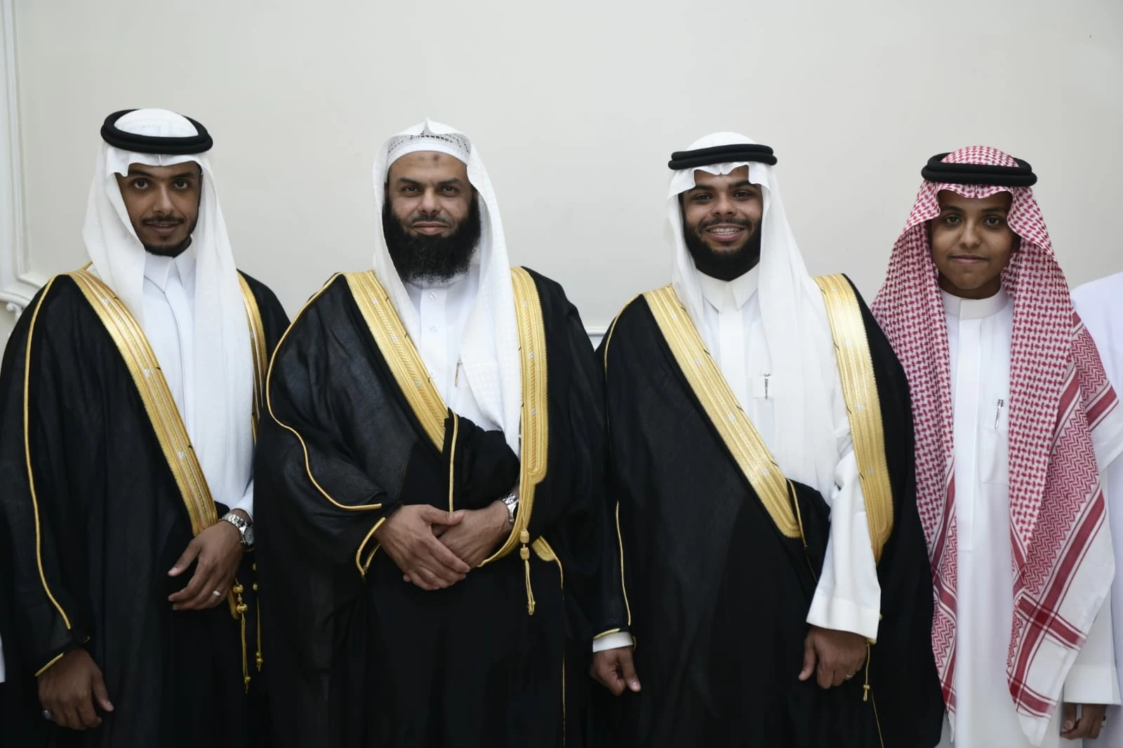 بامطرف والذيباني وباجابر يحتفلون بزفاف سالم وأحمد