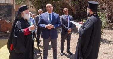 محافظ الإسكندرية وبابا الروم الأرثوذكس يتفقدان أرض مشروع مستشفى البطريركية الجديد