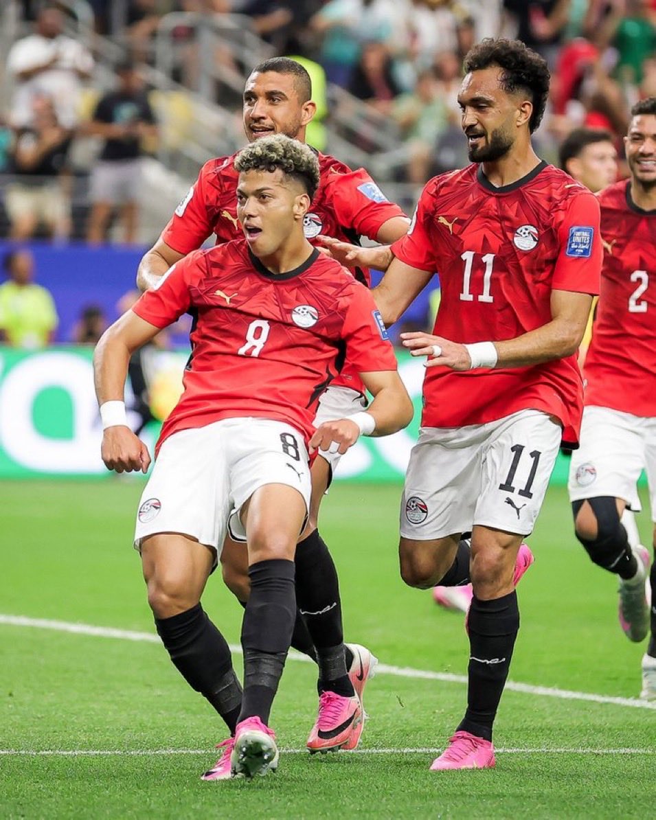 مصر تفوز على أستراليا وتتأهل لدور الـ16 من كأس العالم