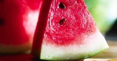 عشان تحصد كل فوائدها.. إزاى تختار البطيخة الحلوة