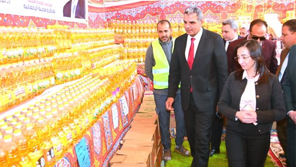 محافظ البحيرة تفتتح معرض "أهلًا رمضان" بالرحمانية