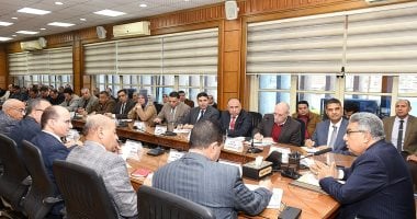 محافظ الدقهلية لرؤساء المراكز: مفيش مسئول يقعد فى مكتبه والعمل الميدانى سر النجاح