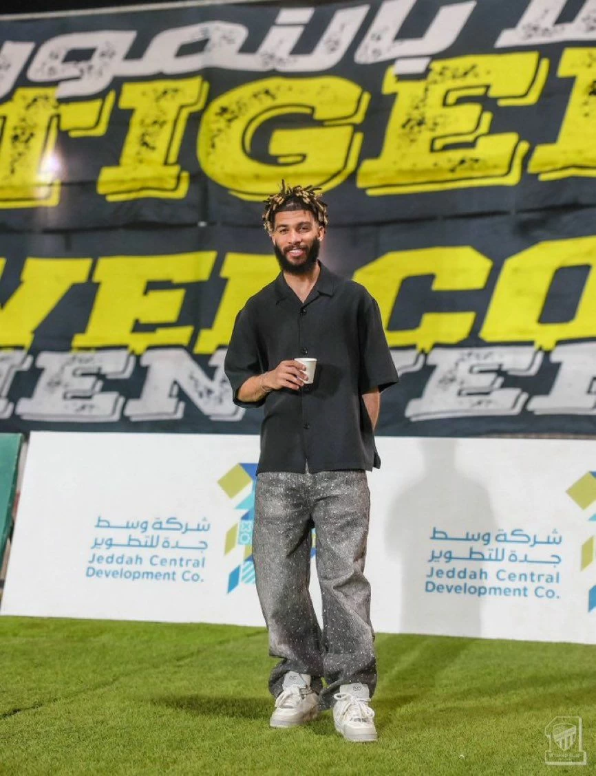 العبود يدعم الاتحاد معنوياً وفنياً في «نخبة آسيا»